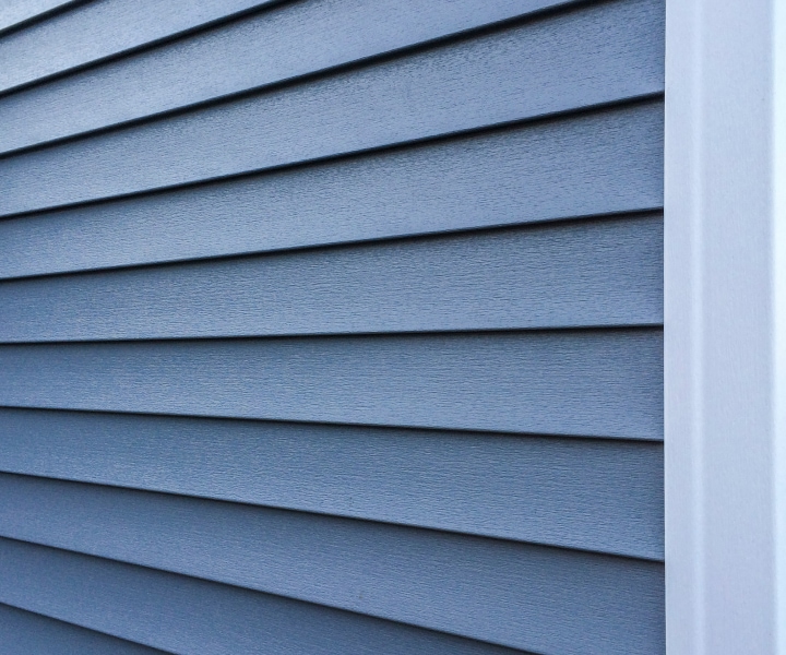 Siding (vinyl, wood, brick)